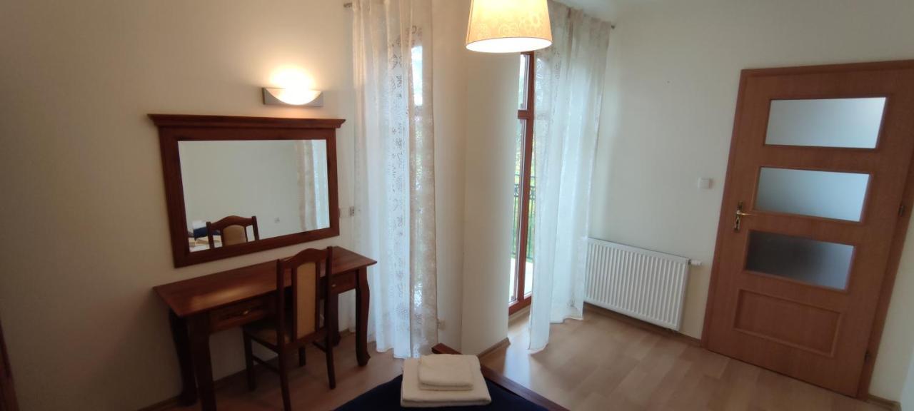 Nad Apteka Apartment
